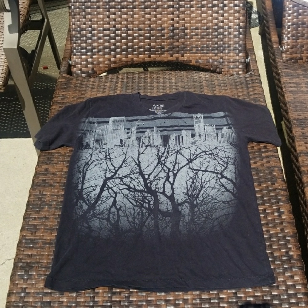 Men's APT 9 Graphic Tee Size M